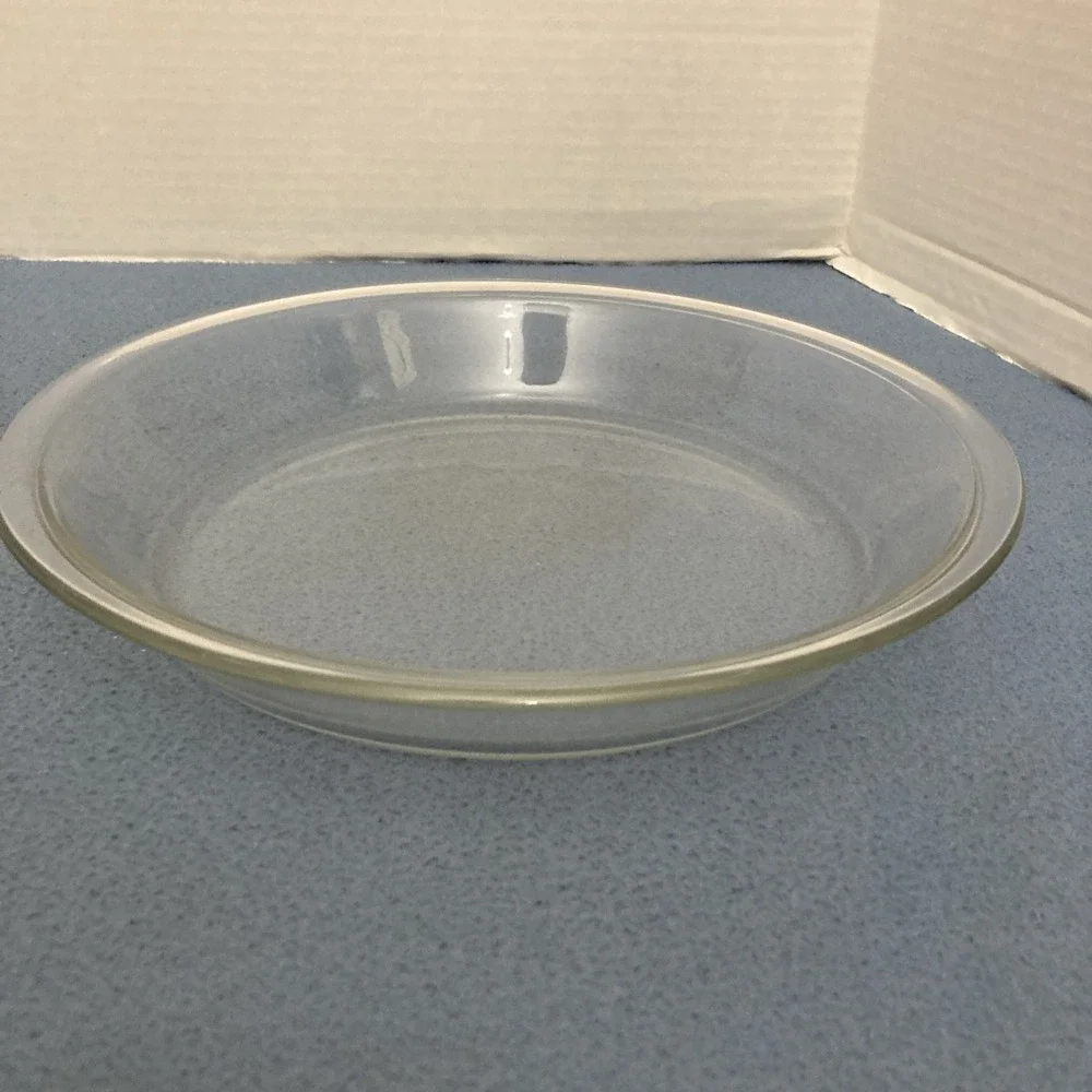 VTG PYREX #210 Clear Glass (Square Backstamp) 25 cm (11